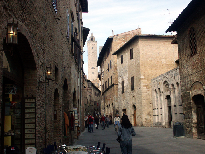 Gimignano 061.jpg - DCF 1.0
